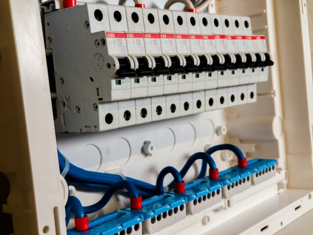 tablero electrico bien peinado 1
